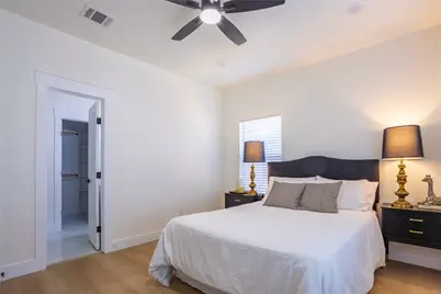 5556 Wainwright Drive, Fort Worth, TX 76112 - Photo 9