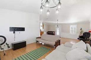 2013 Spring Valley Dr, Azle, TX 76020 - Photo 17