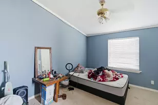 2013 Spring Valley Dr, Azle, TX 76020 - Photo 11