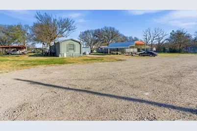 2013 Spring Valley Drive, Azle, TX 76020 - Photo 7