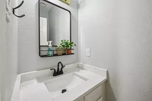 800 Clearlake Dr, Allen, TX 75002 - Photo 13