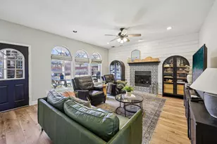 800 Clearlake Dr, Allen, TX 75002 - Photo 11