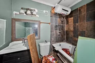 8641 Craige Dr, Dallas, TX 75217 - Photo 17