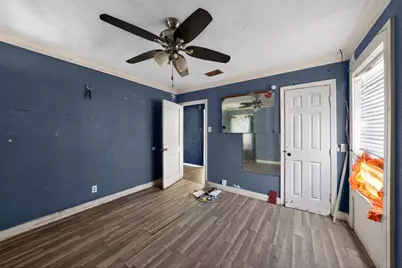 8641 Craige Drive, Dallas, TX 75217 - Photo 15