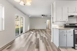 305 Hudson Ave, Crowley, TX 76036 - Photo 7