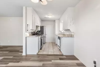 305 Hudson Avenue, Crowley, TX 76036 - Photo 9