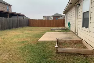 12820 Kingsgate Dr, Rhome, TX 76078 - Photo 17