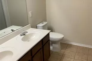 12820 Kingsgate Dr, Rhome, TX 76078 - Photo 9