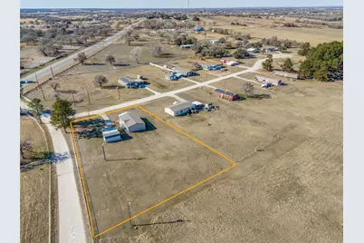 200 Farmhouse Road, Springtown, TX 76082 - Photo 1