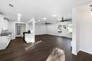 464 W Fulton St, Van Alstyne, TX 75495 - Photo 7