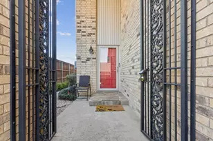 2016 Via Miramonte, Carrollton, TX 75006 - Photo 5