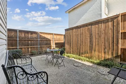 2016 Via Miramonte, Carrollton, TX 75006 - Photo 25