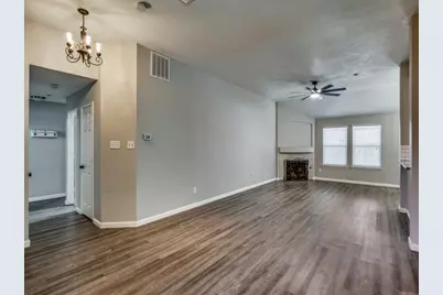 3306 Olympus Court, Corinth, TX 76210 - Photo 3