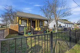 209 E Lone Star Ave, Cleburne, TX 76031 - Photo 21