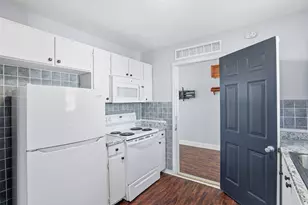 209 E Lone Star Ave, Cleburne, TX 76031 - Photo 15