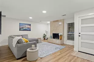 14341 Haymeadow Cir, Dallas, TX 75254 - Photo 11