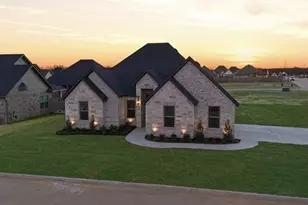 1329 Oleander Dr, Tolar, TX 76476 - Photo 5