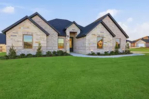 1329 Oleander Dr, Tolar, TX 76476 - Photo 3