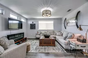 407 E Broad St, Forney, TX 75126 - Photo 5