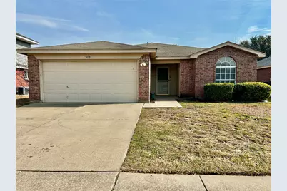 909 Meadowlark Drive, Saginaw, TX 76131 - Photo 1