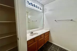 909 Meadowlark Dr, Saginaw, TX 76131 - Photo 11