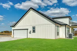 1785 Crestridge Cir, Princeton, TX 75407 - Photo 35