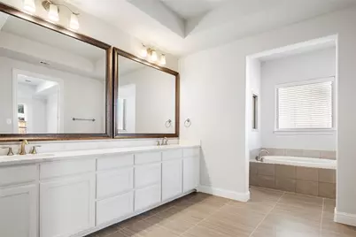 13652 Beacon Crest Lane, Frisco, TX 75035 - Photo 17