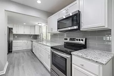 2109 Via Del Plata, Carrollton, TX 75006 - Photo 13