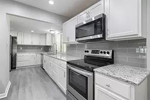 2109 Via Del Plata, Carrollton, TX 75006 - Photo 13