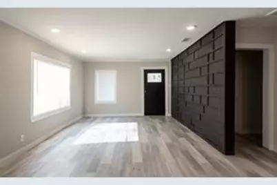 138 W Louisiana Avenue, Dallas, TX 75224 - Photo 3