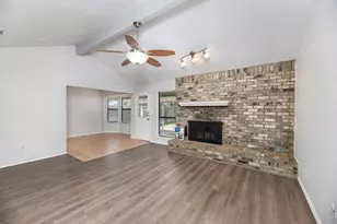 6433 Westridge Dr, Watauga, TX 76148 - Photo 7