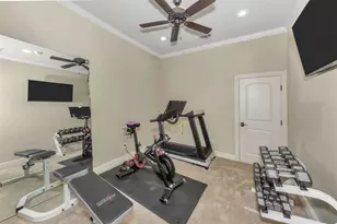 8013 Camino Dr, North Richland Hills, TX 76182 - Photo 29