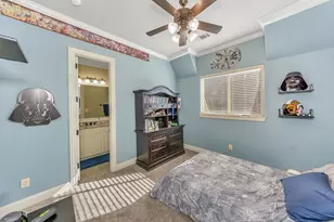 8013 Camino Dr, North Richland Hills, TX 76182 - Photo 31