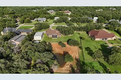 7421 Dawn Avenue, Pilot Point, TX 76258 - Photo 9