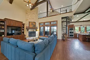 7421 Dawn Ave, Pilot Point, TX 76258 - Photo 13