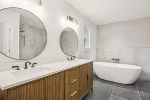 5635 Elm Valley Ln, Dallas, TX 75232 - Photo 19