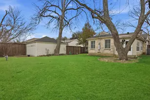 6419 Anita St, Dallas, TX 75214 - Photo 35