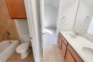 754 Ruby Ct, Burleson, TX 76028 - Photo 15