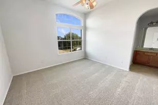 754 Ruby Ct, Burleson, TX 76028 - Photo 19