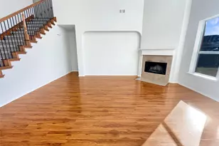 754 Ruby Ct, Burleson, TX 76028 - Photo 3