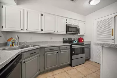 1205 Calico Lane #2212, Arlington, TX 76011 - Photo 11