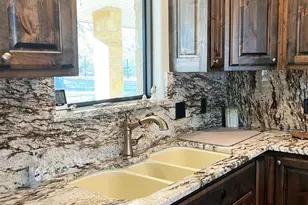 6601 Rash Ct, Granbury, TX 76049 - Photo 11