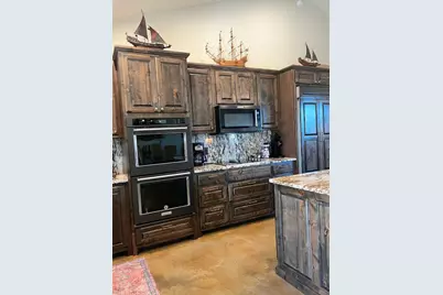 6601 Rash Court, Granbury, TX 76049 - Photo 9