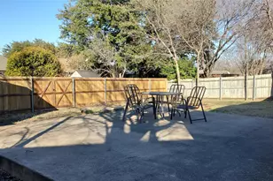 5724 Phelps St, The Colony, TX 75056 - Photo 9