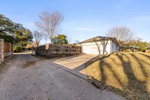 2501 Valley, Richardson, TX 75080 - Photo 25