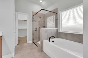 2701 Upland Trail Ln, Aubrey, TX 76227 - Photo 9