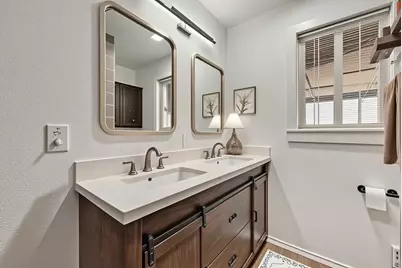 302 Meadow Drive, Gainesville, TX 76240 - Photo 13