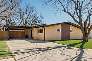 302 Meadow Dr, Gainesville, TX 76240 - Photo 1