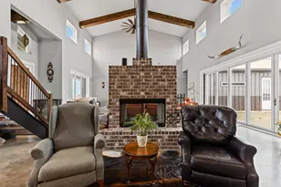 201 W Rd, Waxahachie, TX 75165 - Photo 17