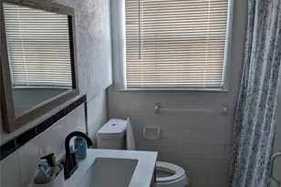 2748 S Llewellyn Ave, Dallas, TX 75224 - Photo 13